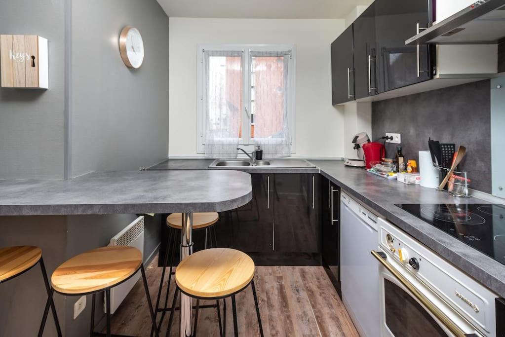 Duplex Cosy Et Contemporain Avec Parking Prive Apartment Amiens Exterior foto