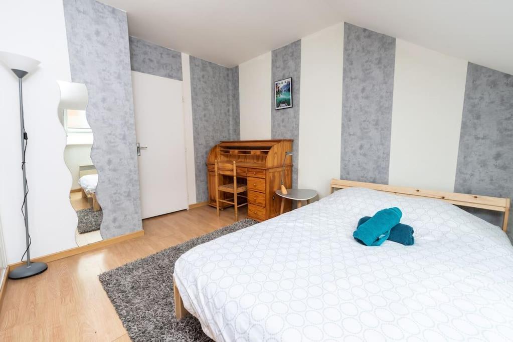 Duplex Cosy Et Contemporain Avec Parking Prive Apartment Amiens Exterior foto